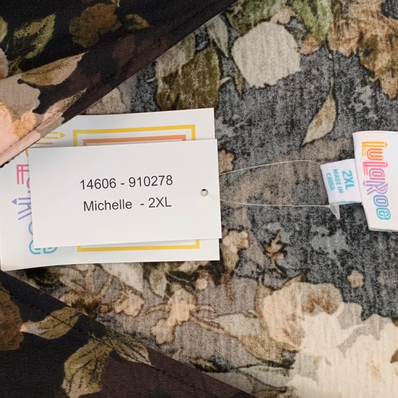 NWT Lularoe Michelle black floral wrap tie dress 2XL - Picture 6 of 6